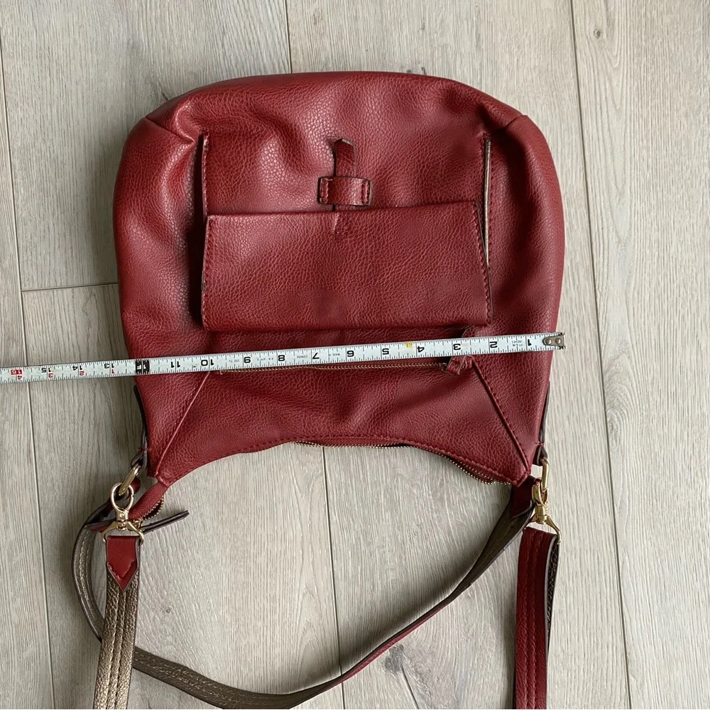 Burgundy shoulder or crossbody bag - Picture 12 of 16